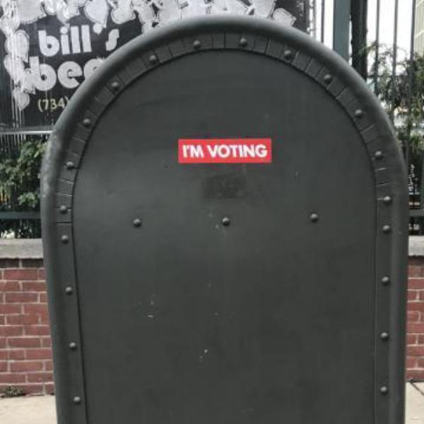 BOX LOGO STICKER